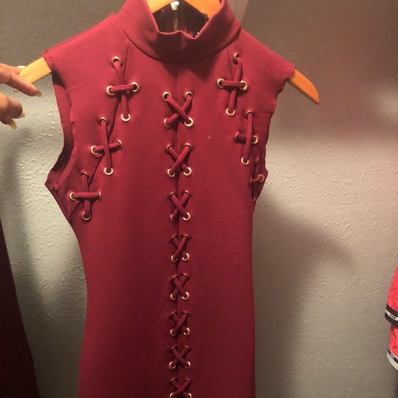 Never worn dress - Picture 2 of 2